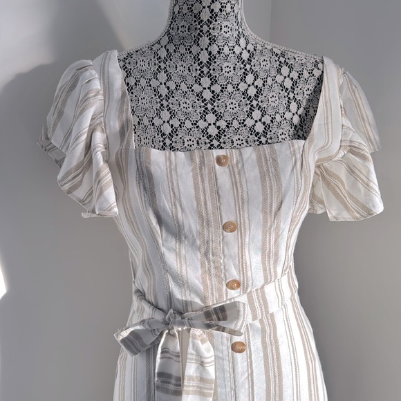 BNWT Lulus Mediterranean Moves White Striped Flutter Sleeve Midi Dress - Picture 6 of 14
